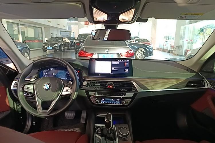 Used BMW 5 Series 2022 Updated 530Li Luxury Edition Premium Package Center Console
