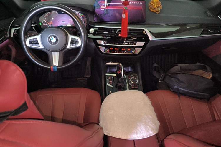 Used BMW 5 Series 2022 Restyled 525Li M Sport Package Center Console