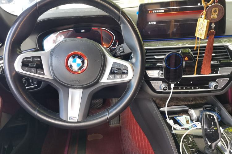 Used BMW 5 Series 2022 Restyled 525Li M Sport Package Center Console