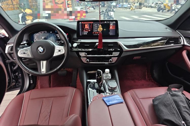 Used BMW 5 Series 2022 Restyled 525Li M Sport Package Center Console