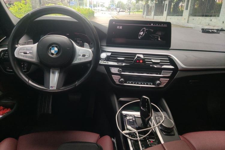 Used BMW 5 Series 2022 Revised Version 3 530Li Luxury Edition Premium Package Center Console