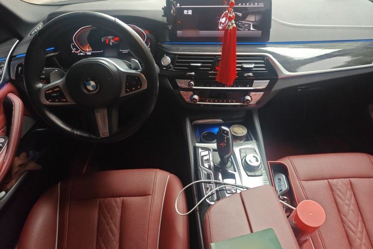 Used BMW 5 Series 2022 530Li Leading Model M Sport Package Center Console