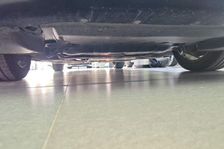 Used BMW 5 Series 2022 Second Facelift 525Li M Sport Package Chassis Front