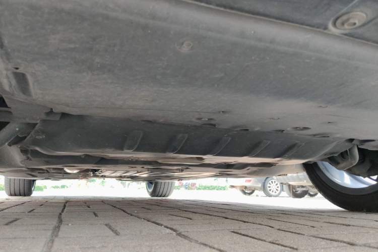 Used BMW 5 Series 2022 Second Facelift 530Li Luxury Version M Sport Package Chassis Front