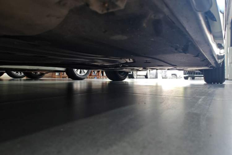 Used BMW 5 Series 2022 Second Facelift 525Li M Sport Package Chassis Front Left