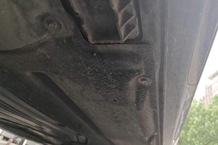 Used BMW 5 Series 2022 530Li Luxury Edition Premium Package Chassis Front Left