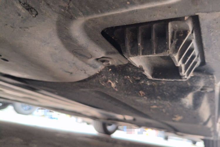 Used BMW 5 Series 2022 Restyled 525Li M Sport Package Chassis Front Left