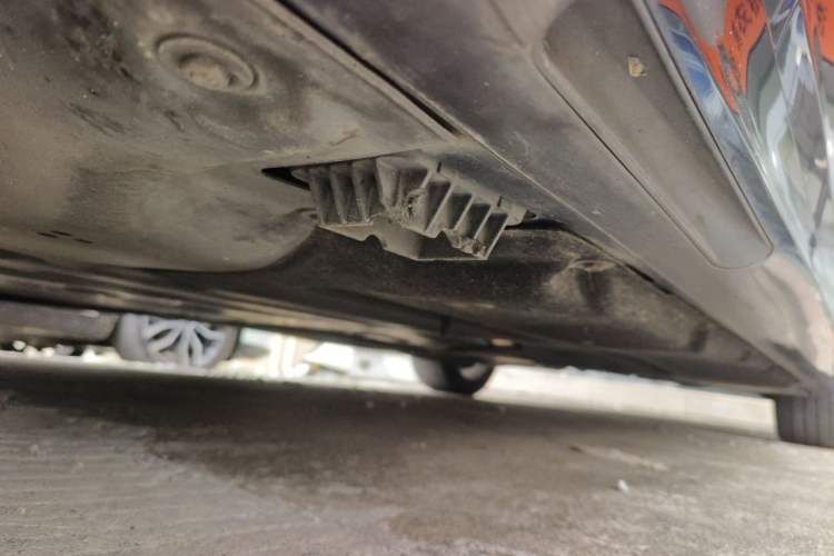 Used BMW 5 Series 2022 Second Facelift 525Li M Sport Package Chassis Front Left