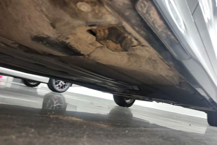 Used BMW 5 Series 2022 Restyled 525Li M Sport Package Chassis Front Left