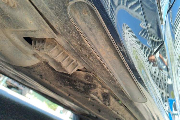 Used BMW 5 Series 2022 525Li M Sport Package Chassis Front Left