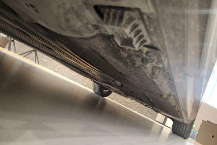 Used BMW 5 Series 2022 Second Facelift 525Li M Sport Package Chassis Front Left
