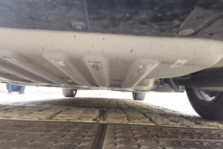 Used BMW 5 Series 2022 Restyled 525Li M Sport Package Chassis Front