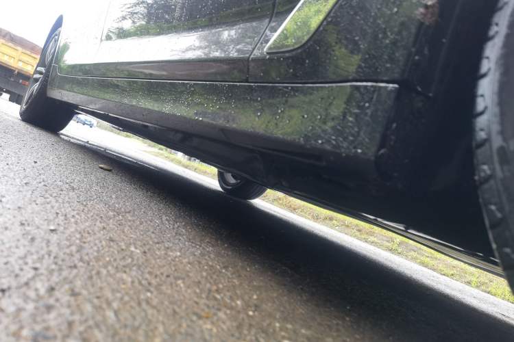 Used BMW 5 Series 2022 530Li xDrive Luxury Package Chassis Front Right