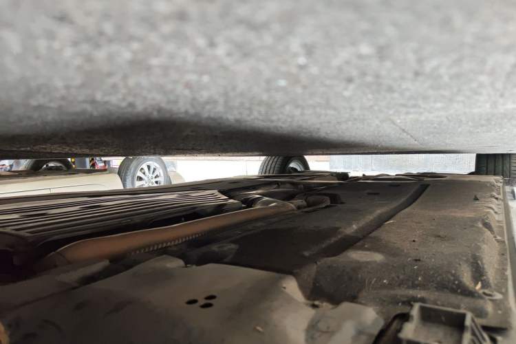 Used BMW 5 Series 2022 Restyled 525Li M Sport Package Chassis Front Right