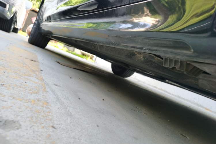 Used BMW 5 Series 2022 Second Facelift 525Li M Sport Package Chassis Front Right