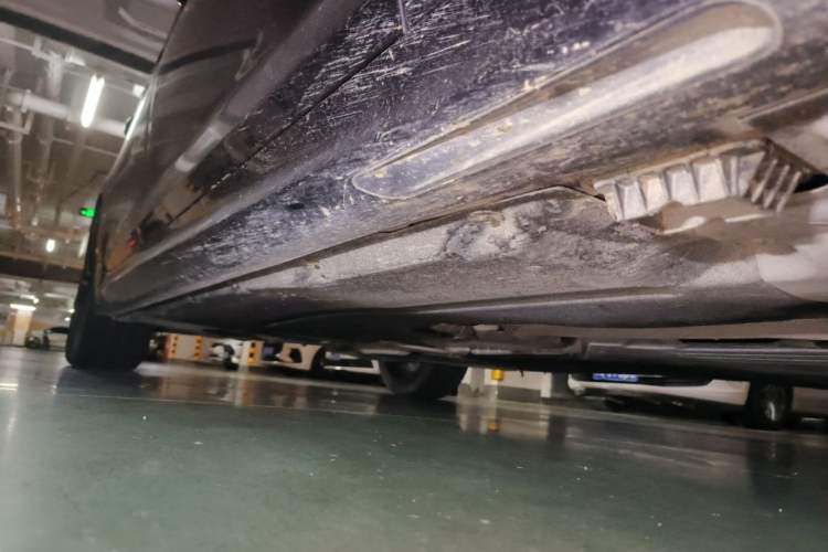 Used BMW 5 Series 2022 530Li Leading Model M Sport Package Chassis Front Right