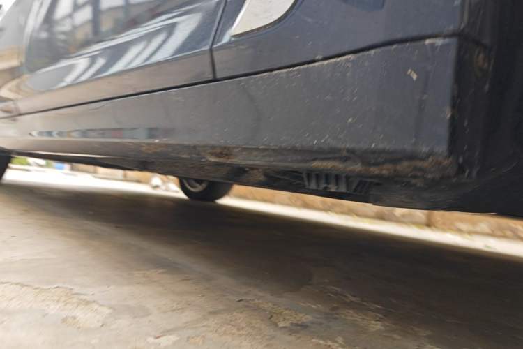 Used BMW 5 Series 2022 Restyled 525Li M Sport Package Chassis Front Right