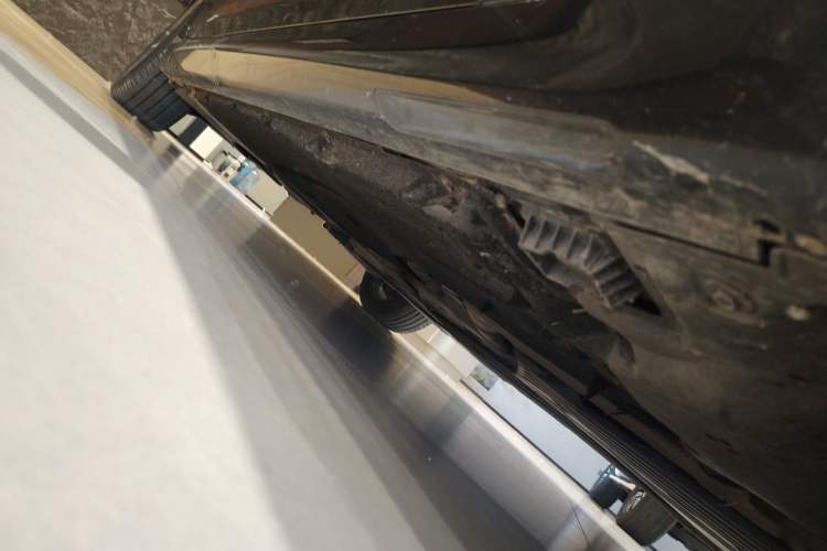 Used BMW 5 Series 2022 Second Facelift 525Li M Sport Package Chassis Front Right