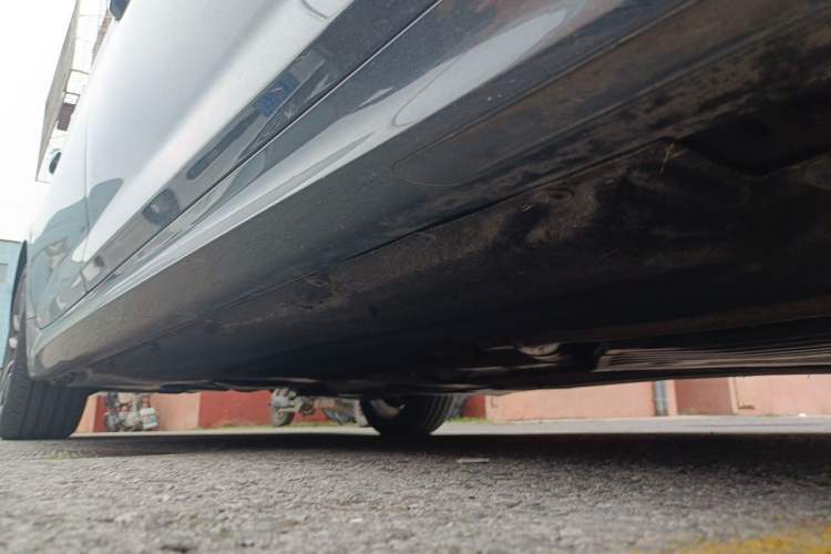 Used BMW 5 Series 2022 Restyled 525Li M Sport Package Chassis Front Right