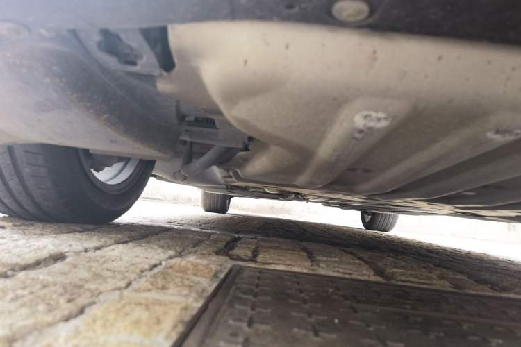 Used BMW 5 Series 2022 Restyled 525Li M Sport Package Chassis Front Right