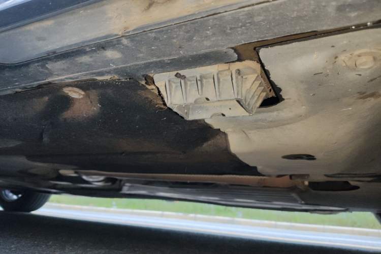 Used BMW 5 Series 2022 Second Facelift 525Li M Sport Package Chassis Front Right
