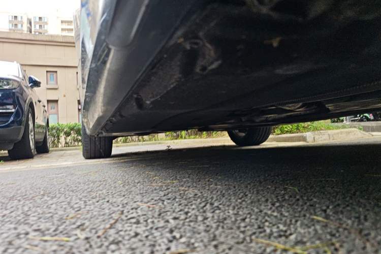 Used BMW 5 Series 2022 Restyled 525Li M Sport Package Chassis Front Right