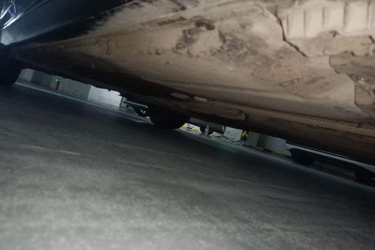 Used BMW 5 Series 2022 Second Facelift 525Li M Sport Package Chassis Front Right