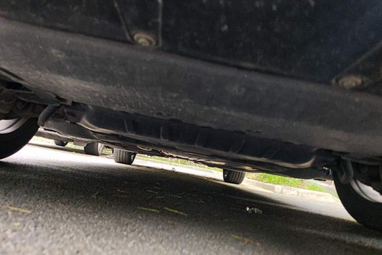 Used BMW 5 Series 2022 Restyled 525Li M Sport Package Chassis Front