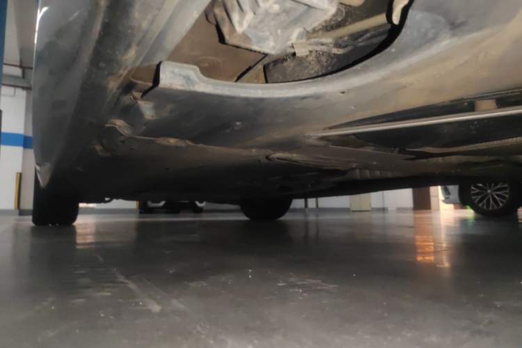 Used BMW 5 Series 2022 Revised Version 3 530Li Luxury Edition M Sport Package Chassis Rear Left