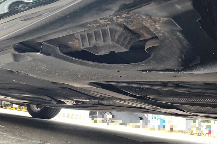 Used BMW 5 Series 2022 525Li Luxury Package Chassis Rear Left