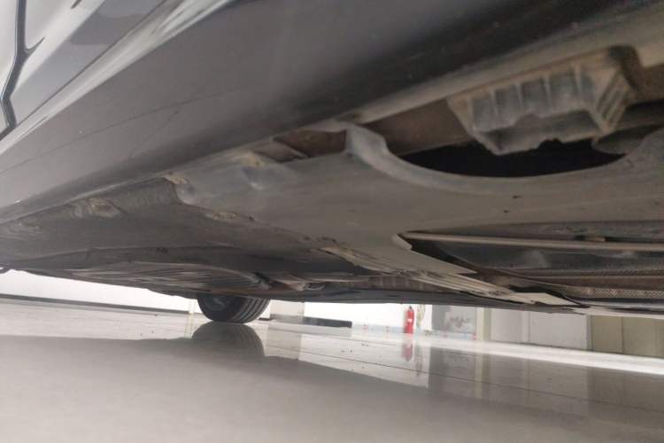 Used BMW 5 Series 2022 Second Facelift 530Li Luxury Version M Sport Package Chassis Rear Left