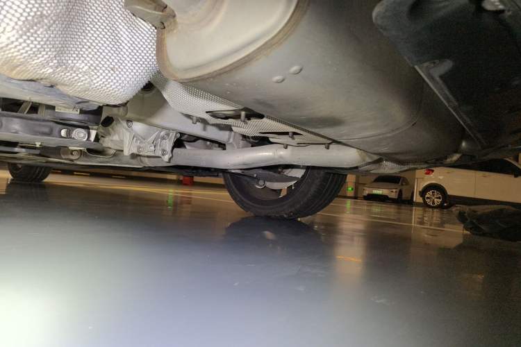 Used BMW 5 Series 2022 Restyled 530Li Leading Edition M Sport Package Chassis Rear Left