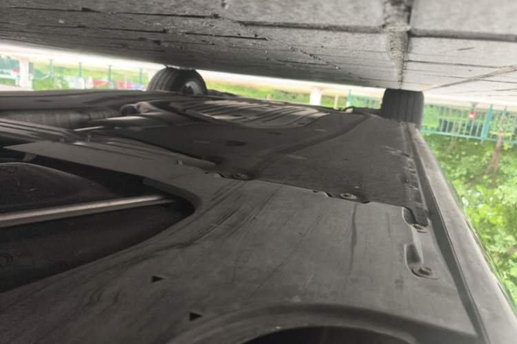 Used BMW 5 Series 2022 530Li Leading Model M Sport Package Chassis Rear Left