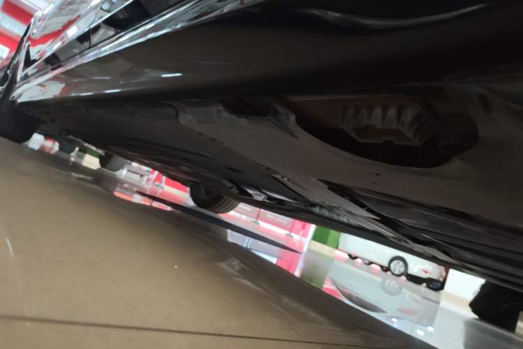 Used BMW 5 Series 2022 Revised Version 3 530Li Luxury Edition M Sport Package Chassis Rear Left