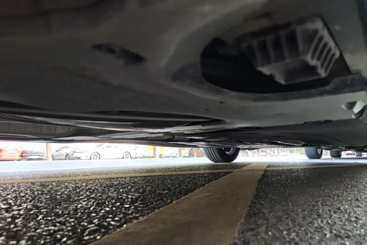 Used BMW 5 Series 2022 Second Facelift 525Li M Sport Package Chassis Rear Right