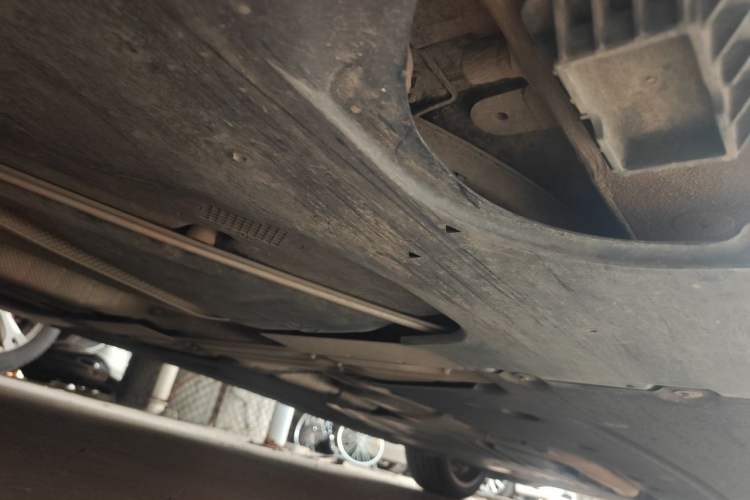 Used BMW 5 Series 2022 530Li Leading Model M Sport Package Chassis Rear Right