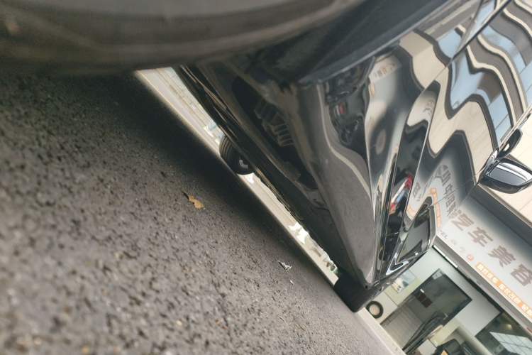 Used BMW 5 Series 2022 530Li xDrive M Sport Package Chassis Rear Right