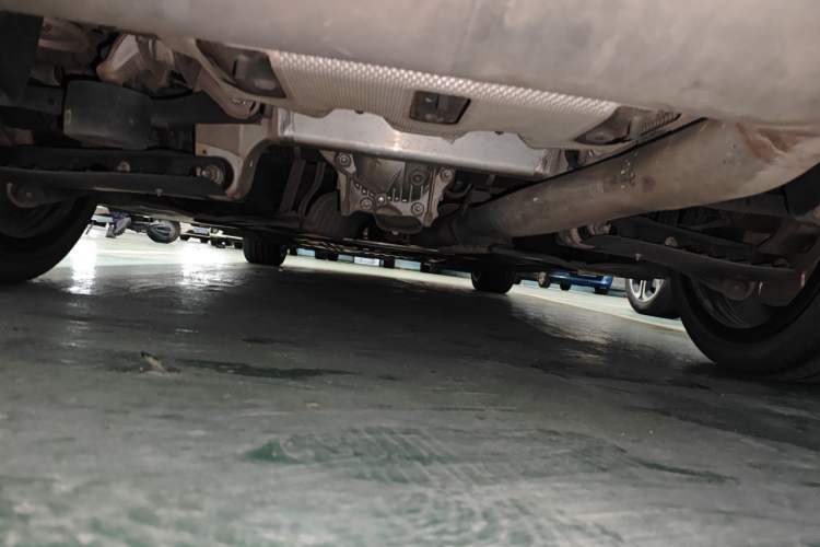 Used BMW 5 Series 2022 Second Facelift 530Li Luxury Version M Sport Package Chassis Rear
