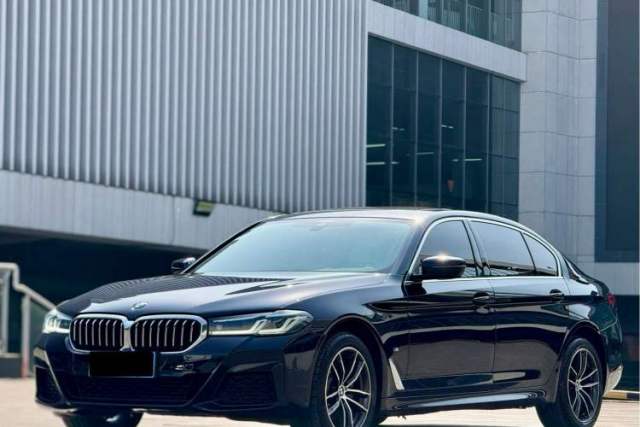 BMW 5 Series 2022 Second Facelift 525Li M Sport Package usado