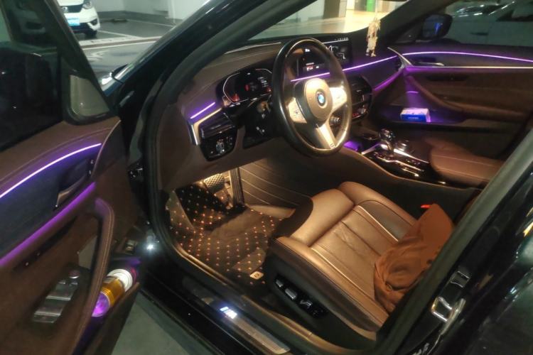 Used BMW 5 Series 2022 Revised Version 3 530Li Luxury Edition M Sport Package Driver Seat