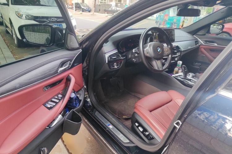 Used BMW 5 Series 2022 Revised Version 3 530Li Luxury Edition M Sport Package Driver Seat