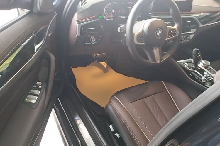 Used BMW 5 Series 2022 Second Facelift 525Li M Sport Package Driver Seat