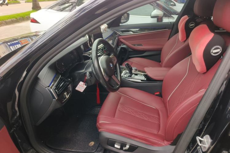 Used BMW 5 Series 2022 Second Facelift 525Li M Sport Package Driver Seat
