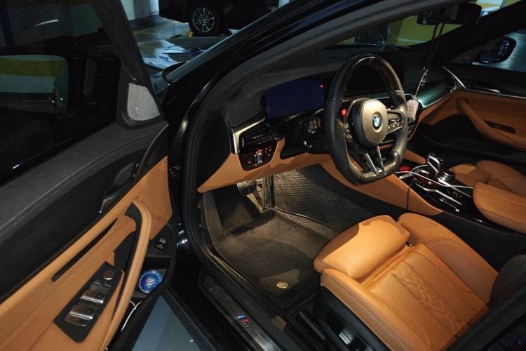 Used BMW 5 Series 2022 Second Facelift 525i M Sport Package Driver Seat