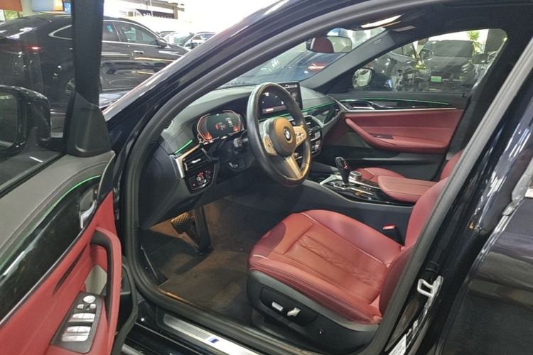 Used BMW 5 Series 2022 Second Facelift 525Li M Sport Package Driver Seat