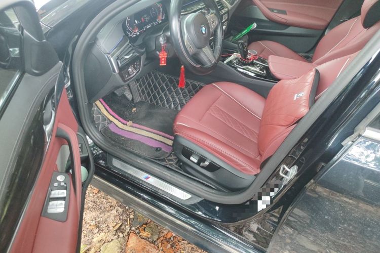 Used BMW 5 Series 2022 Second Facelift 525Li M Sport Package Driver Seat