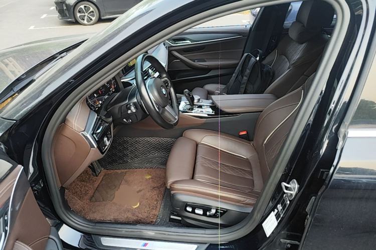 Used BMW 5 Series 2022 Revised Version 3 530Li Luxury Edition M Sport Package Driver Seat