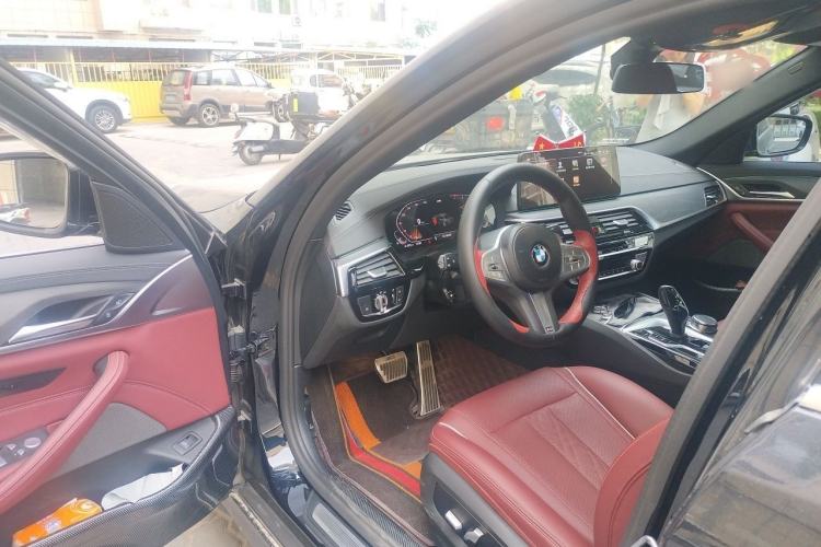 Used BMW 5 Series 2022 Second Facelift 530Li xDrive M Sport Package Driver Seat