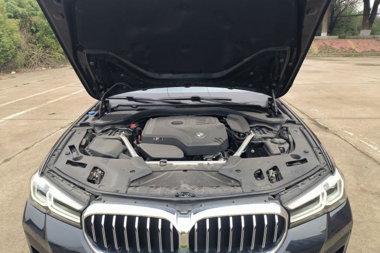 Used BMW 5 Series 2022 Second Facelift 525Li M Sport Package Engine Bay