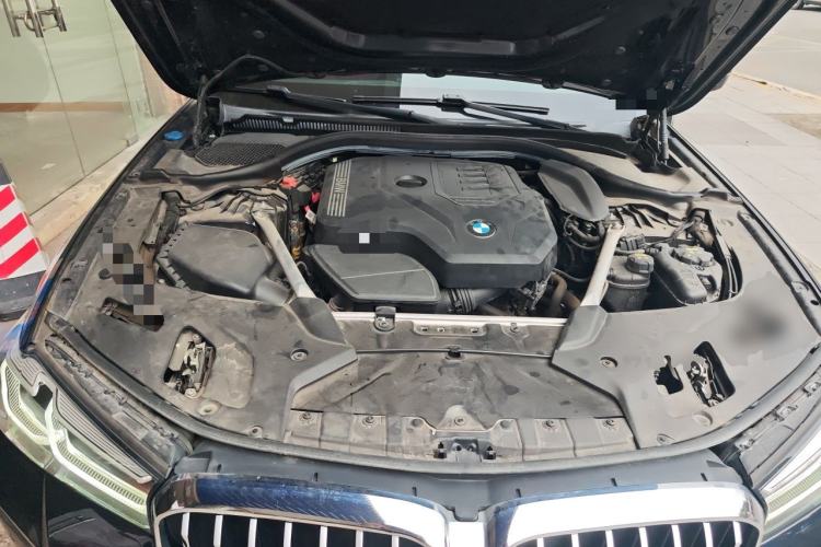 Used BMW 5 Series 2022 Restyled 530Li Leading Edition M Sport Package Engine Bay